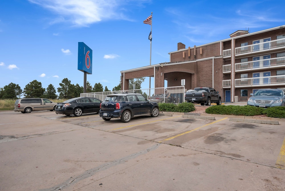 Pet Friendly Motel 6 Colorado Springs CO in Colorado Springs, Colorado