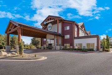 Pet Friendly Best Western Northwest Lodge in Boise, Idaho