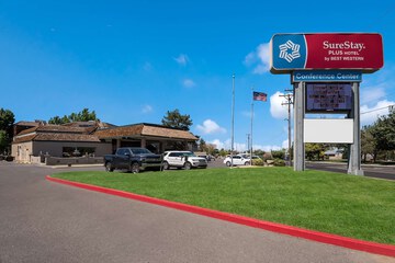 Pet Friendly Surestay Plus Hotel By Best Western Reno Airport in Reno, Nevada