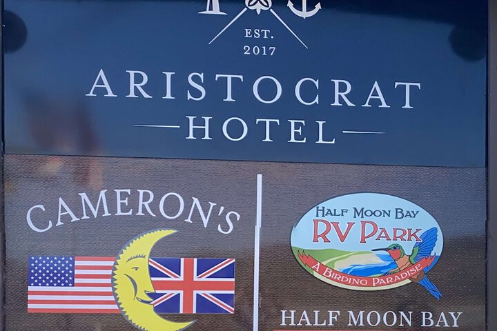 Pet Friendly Aristocrat Hotel, Bw Signature Collection in Half Moon Bay, California