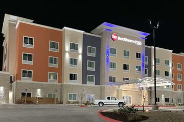 Pet Friendly Best Western Plus Medical Center Hotel in Amarillo, Texas