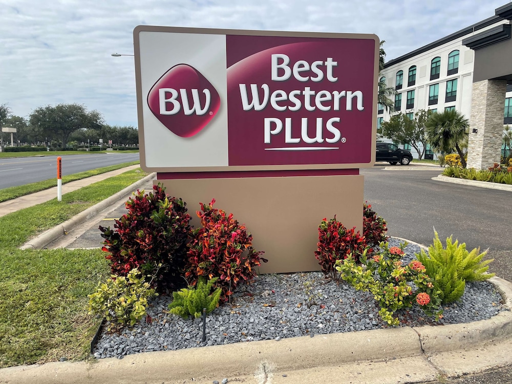 Pet Friendly Best Western Plus Mcallen Airport Hotel in McAllen, Texas