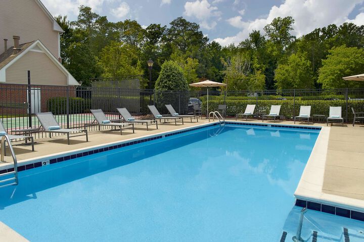 Pet Friendly Sonesta ES Suites Raleigh Cary in Cary, North Carolina