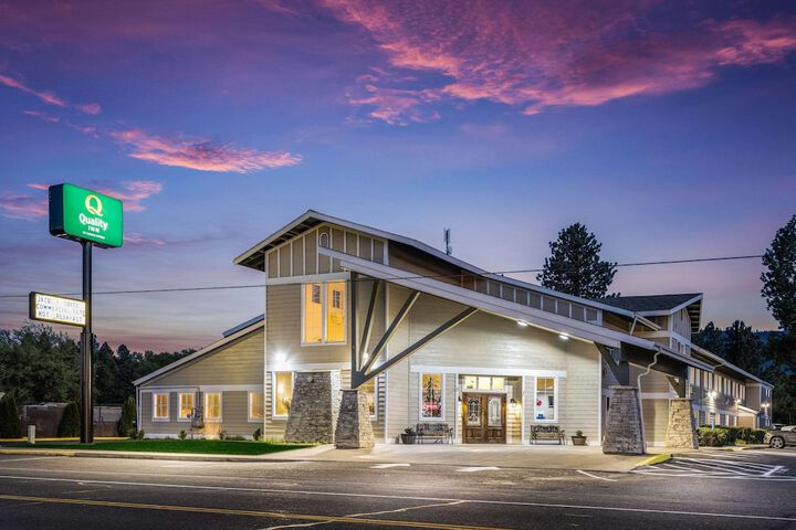 Pet Friendly Quality Inn near Suncadia Resort in Cle Elum, Washington