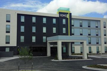 Pet Friendly Home2 Suites by Hilton Tulsa Hills in Tulsa, Oklahoma