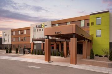 Pet Friendly Home2 Suites by Hilton Milwaukee Airport in Milwaukee, Wisconsin