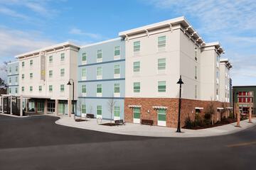 Pet Friendly Home2 Suites by Hilton Mt. Pleasant Charleston in Mount Pleasant, South Carolina