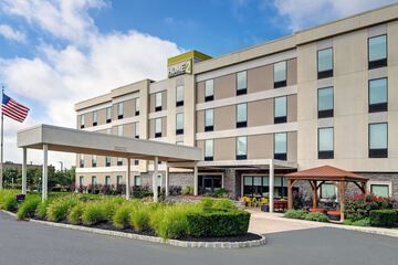 Pet Friendly Home2 Suites by Hilton Bordentown in Bordentown, New Jersey