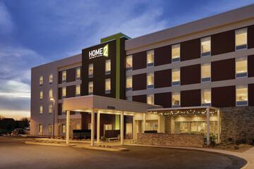 Pet Friendly Home2 Suites by Hilton Williamsville Buffalo Airport in Williamsville, New York