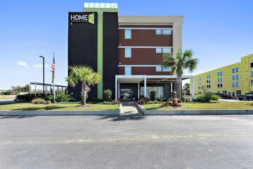 Pet Friendly Home2 Suites by Hilton Gulfport I 10 in Gulfport, Mississippi