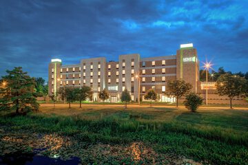 Pet Friendly Home2 Suites by Hilton Bloomington in Bloomington, Indiana