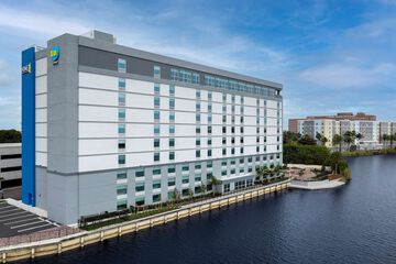 Pet Friendly Home2 Suites by Hilton Miami Airport South Blue Lagoon in Miami, Florida