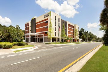 Pet Friendly Home2 Suites by Hilton Gainesville Medical Center in Gainesville, Florida