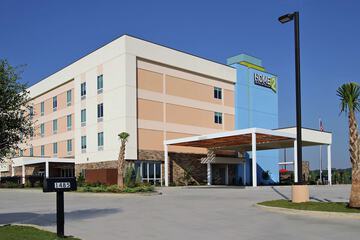 Pet Friendly Home2 Suites by Hilton Mobile I 65 Government Boulevard in Mobile, Alabama