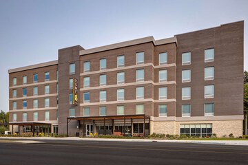 Pet Friendly Home2 Suites by Hilton Carmel Indianapolis in Carmel, Indiana