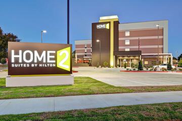 Pet Friendly Home2 Suites by Hilton OKC Midwest City Tinker AFB in Midwest City, Oklahoma