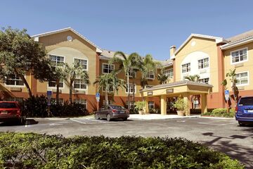 Pet Friendly Extended Stay America Suites Fort Lauderdale Plantation in Plantation, Florida