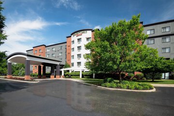 Pet Friendly Courtyard by Marriott Philadelphia Valley Forge / Collegeville in Collegeville, Pennsylvania