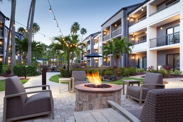 Pet Friendly Courtyard St. Petersburg Clearwater in Clearwater, Florida