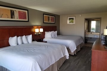 Pet Friendly Baymont by Wyndham South Hill in South Hill, Virginia