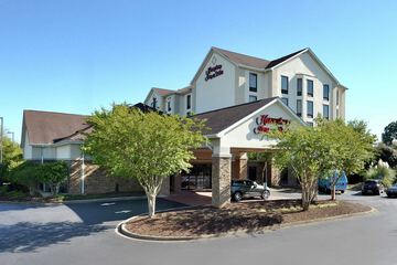 Pet Friendly Hampton Inn & Suites Greenville / Spartanburg I 85 SC in Duncan, South Carolina