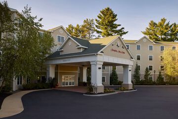 Pet Friendly Hampton Inn & Suites North Conway in North Conway, New Hampshire