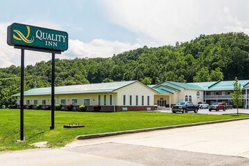 Pet Friendly Quality Inn Weston in Weston, West Virginia