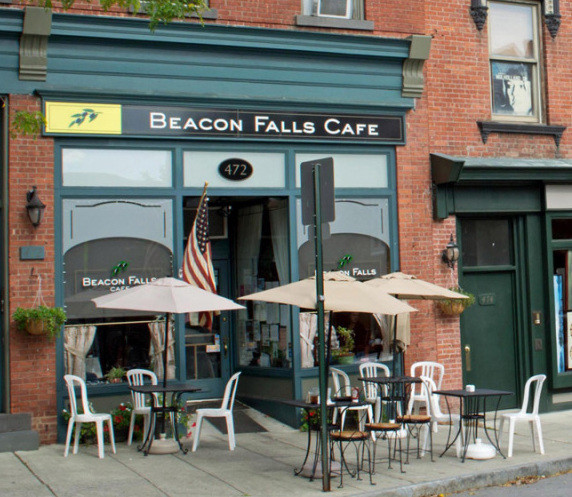 Pet Friendly Beacon Falls Cafe in Beacon, NY