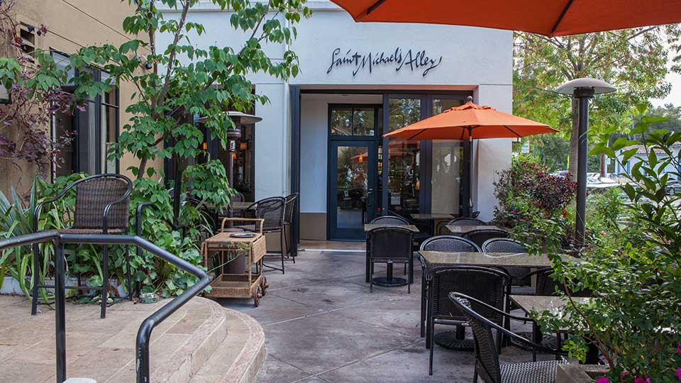 Pet Friendly Saint Michael’s Alley in Palo Alto, CA