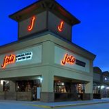 Pet Friendly Joia Fabulous Pizza & Martini Bar in Riverview, FL