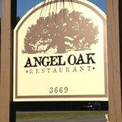 Pet Friendly Angel Oak Restaurant in Johns Island, SC