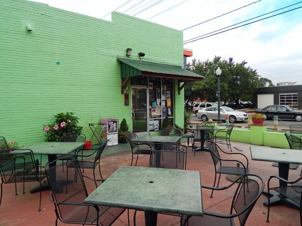 Pet Friendly Zada Janes Corner CafÃ© in Charlotte, NC