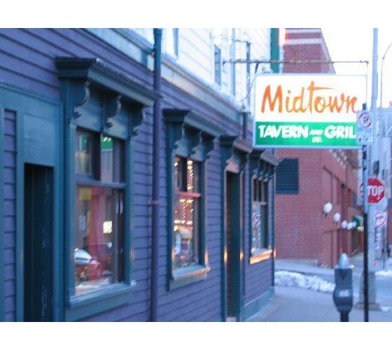 Pet Friendly Midtown Tavern in Atlanta, GA