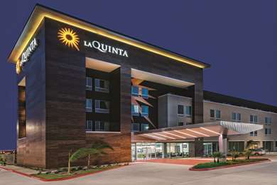 Featured image of post Pet Friendly Hotels Mcallen Texas Looking for a pet friendly hotel in mcallen texas united states to stay with your dog cat or other favorite animal