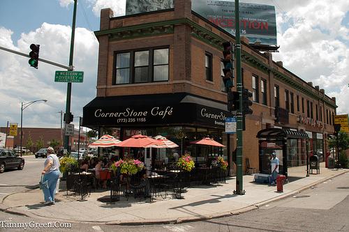 Pet Friendly Cornerstone Cafe in Chicago, IL