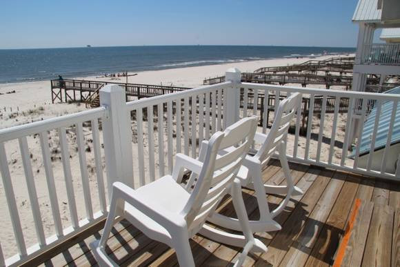 Pet Friendly Grand Paradise in Gulf Shores, Alabama