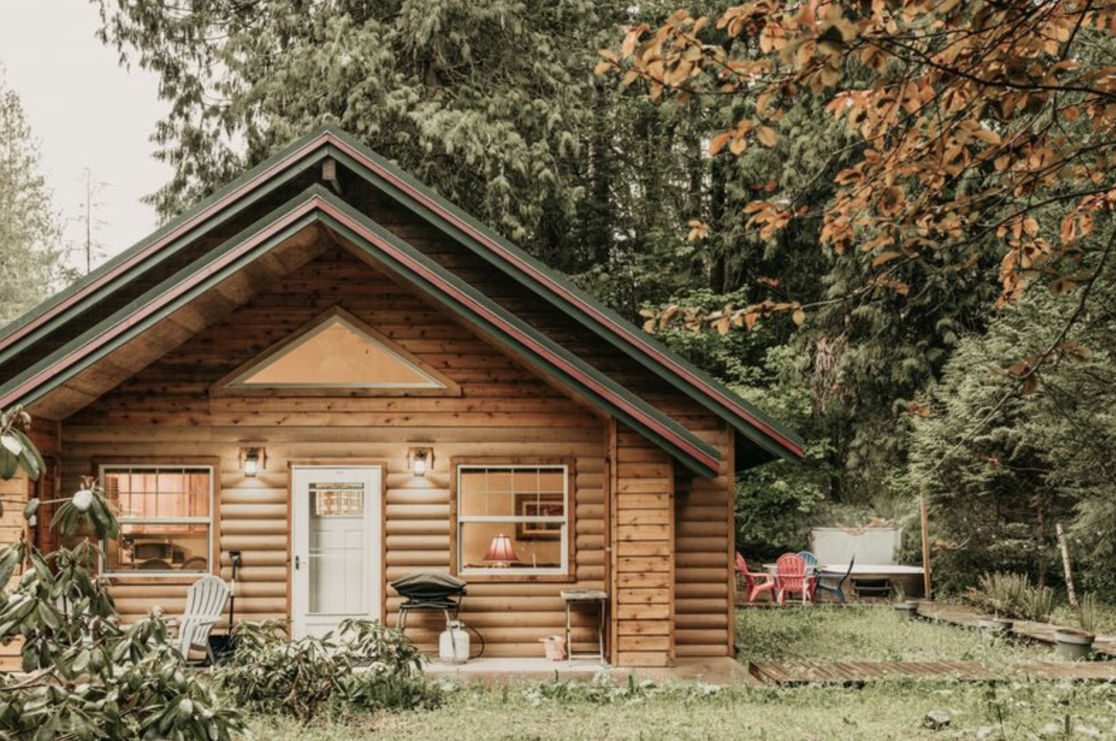 Pet Friendly Mt. Baker Rim Cabin #61  in Maple Falls, Washington