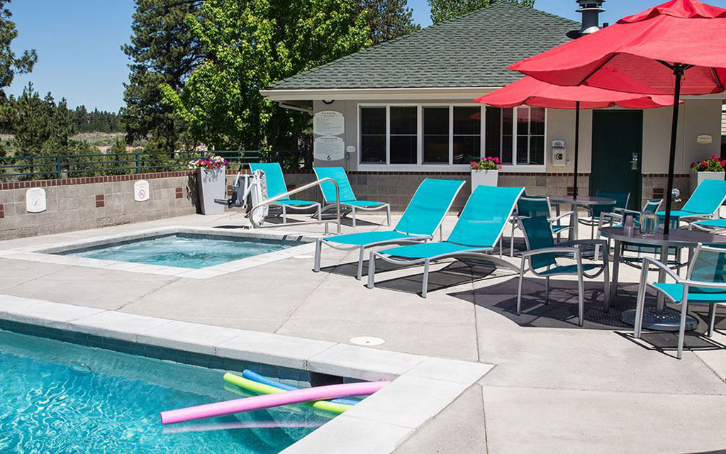 Pool area of the Towneplace Suites, Bend, OR